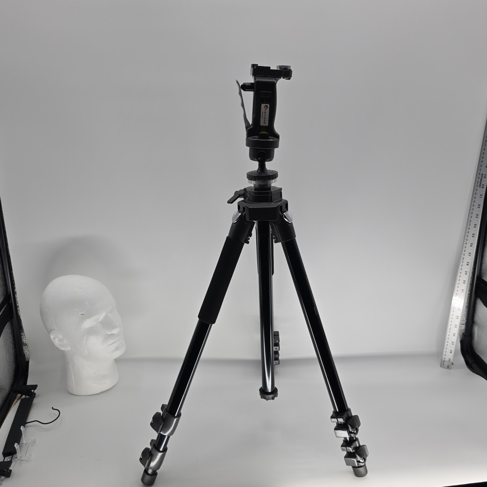 Dynatran Professional Tripod Heavy Duty Aluminum AT-828 With ATH-928 Ball Head